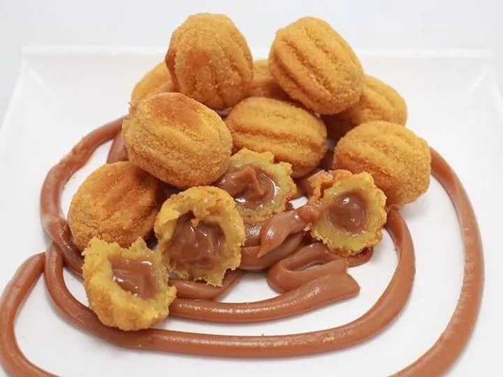 Porção 100 churros do Sabor de Mãe, churros